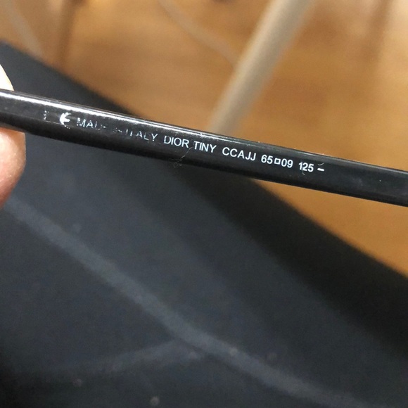 Authentic Christian Dior ladybird aviators - Picture 6 of 7